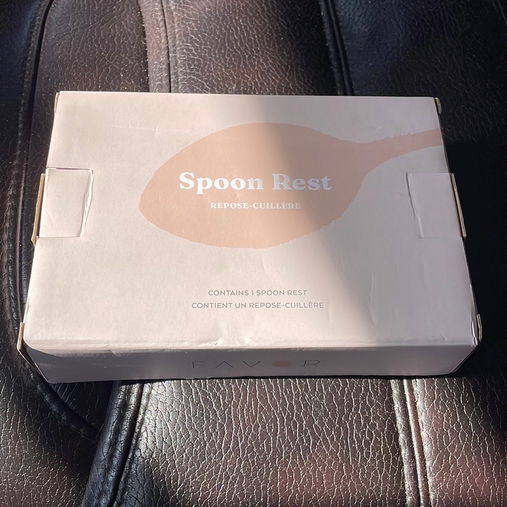 Spoon rest